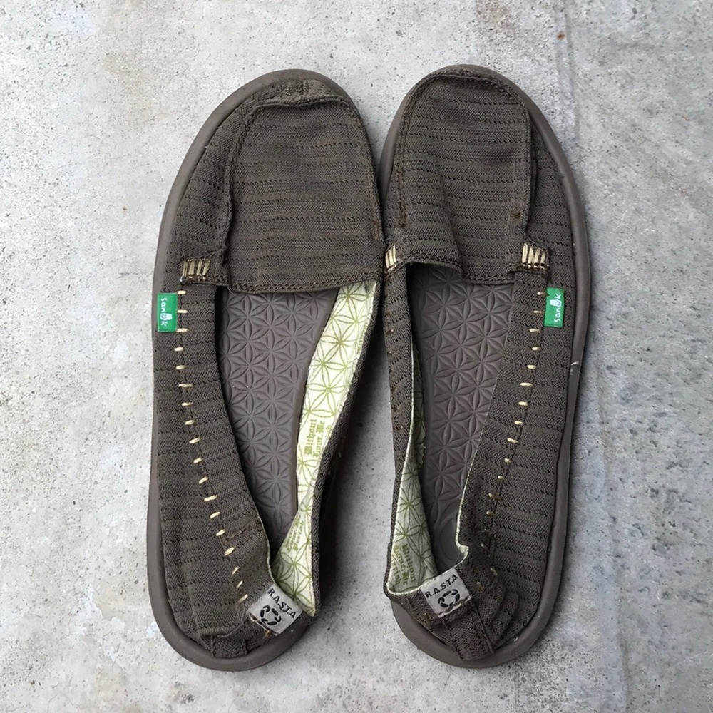 Women’s Size 9 Sanuk shoes